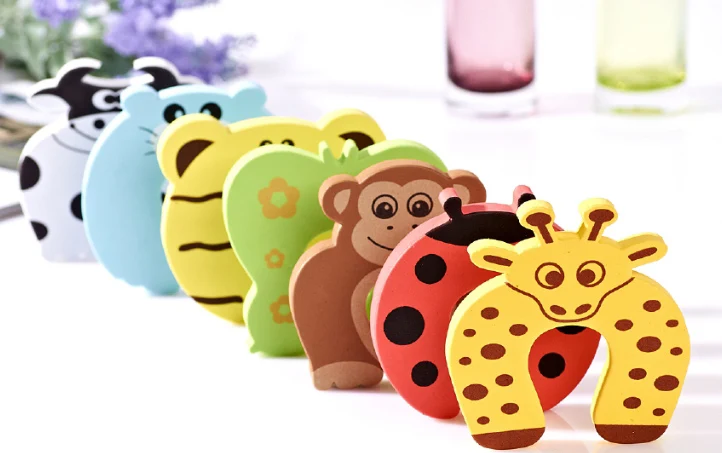 5pcs Kids Baby Cartoon Animal Jammers Stop Edge & Corner Guards Door Stopper Holder lock Safety Finger Protector