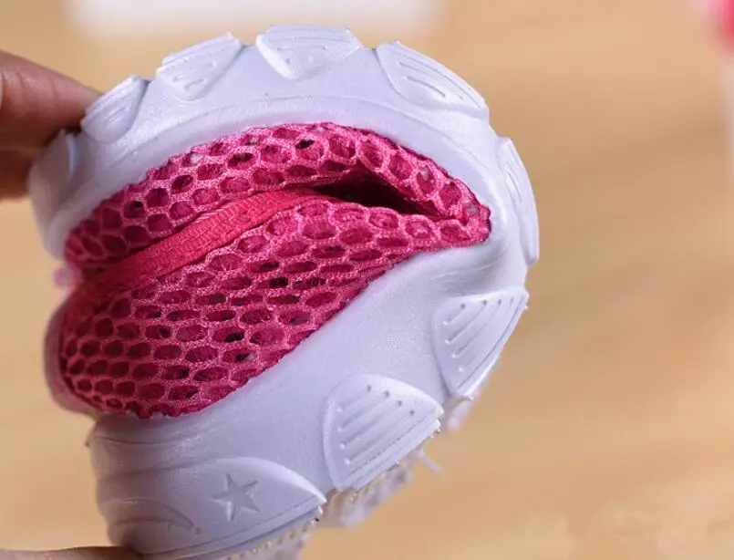 2019 جديد مريحة الأطفال الأحذية ، الرياضة أطفال أحذية الفتيان والفتيان أحذية الفتيات ، لبس الفتيات المدربين الاطفال ، رياضة الطفل الشقي