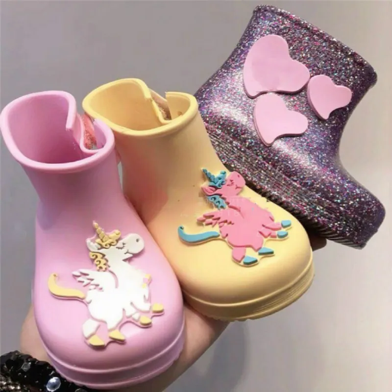 Детские резиновые сапоги с рисунком единорога из мультфильма; Водонепроницаемая Обувь для маленьких девочек; нескользящая детская водонепроницаемая обувь