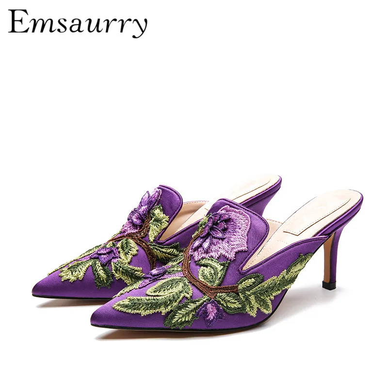 

Thin Heel Slippers Women New Fashion Outwear Mules Luxury Satin Sexy Pointy Toe Embroidery Summer Shoes Woman