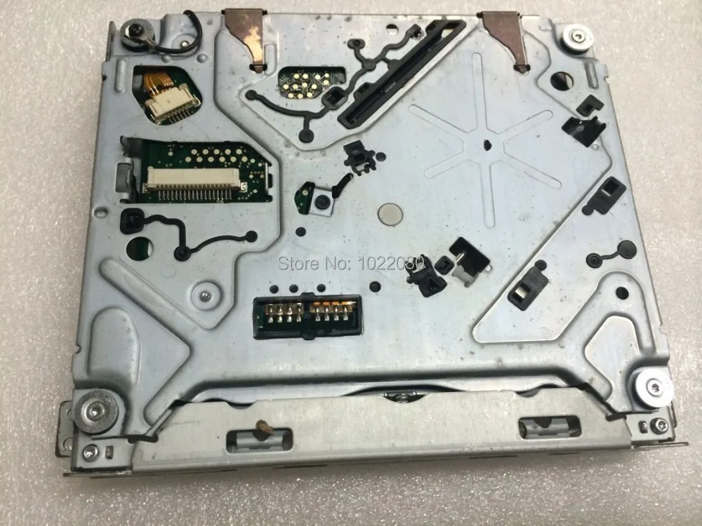 Car CD Player CDM-M8 305C Changer 4.7/2 Tuner For Roewe 550 Single Disk CD Navigation Mechanism Loader Drive