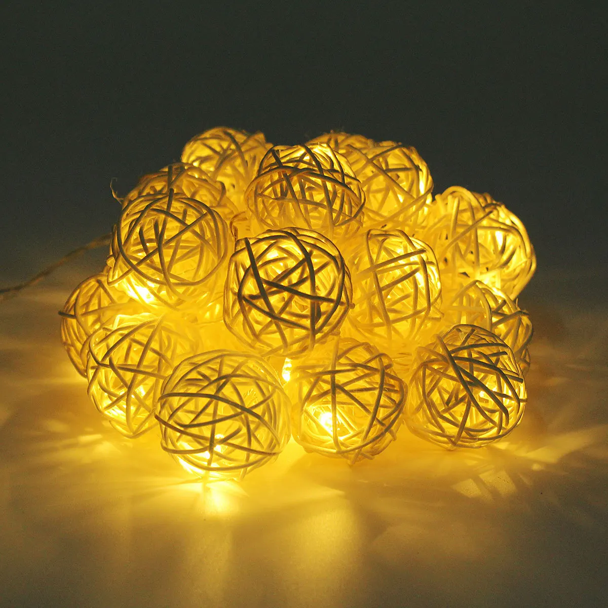 

20led 5V led ball string starry light night light for house decorating Xmas Holiday Party Garden with 3*AA Battery box
