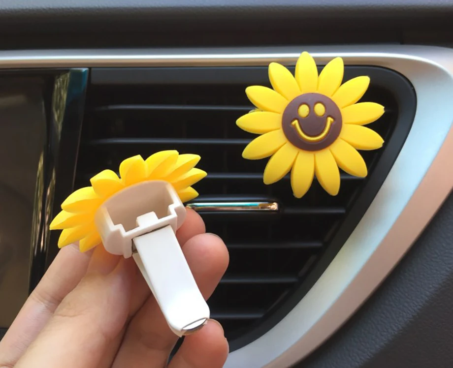 4577369600_887163679