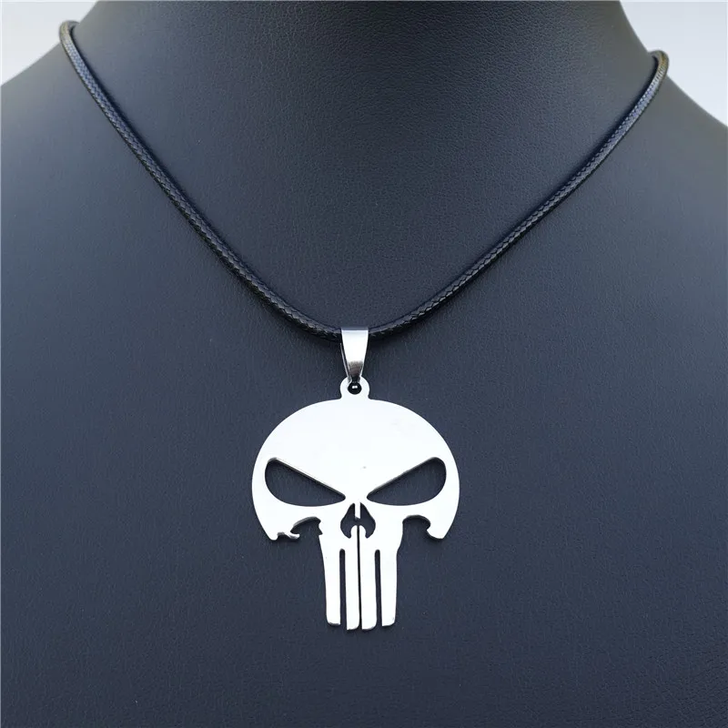 

Stainless Steel Superhero Punishment Dark Knight Skull Pendant Necklace Men Jewelry