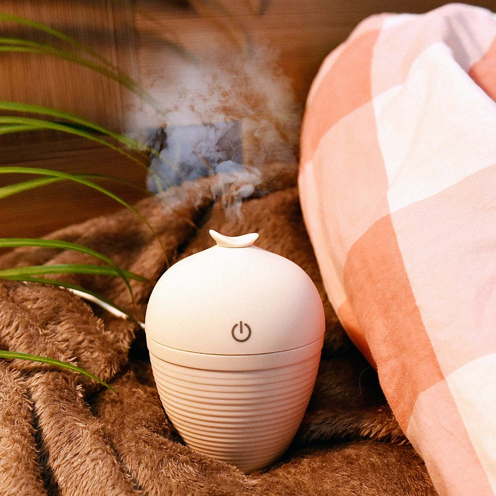 

Creative Bottle Design USB Ultrasonic Humidifier Home Office Mini Aroma Diffuser LED Night Light Aromatherapy Mist Maker