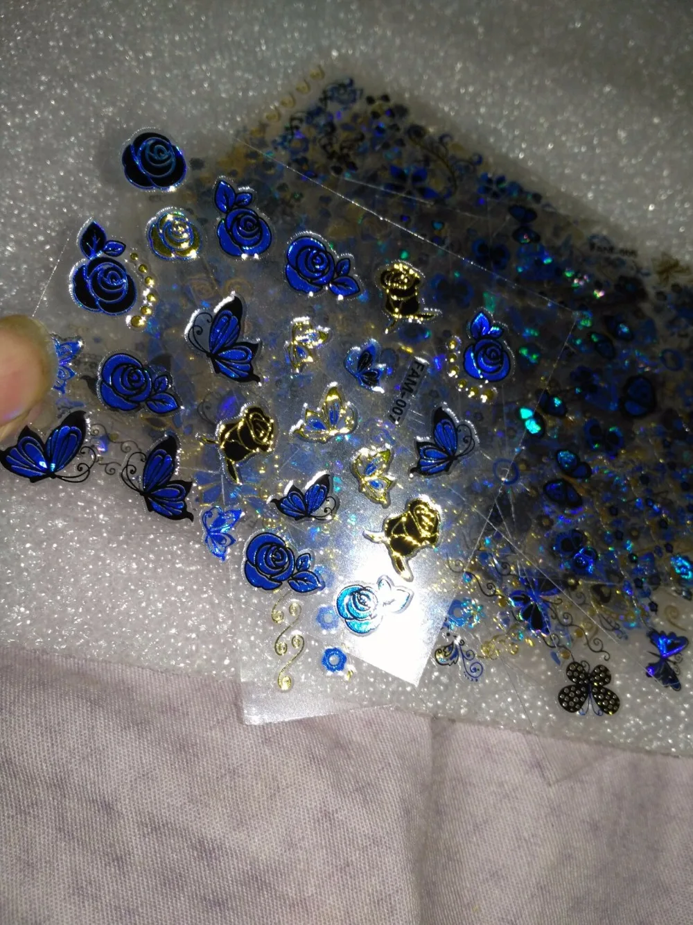 

30Pcs/lot 3D Nail Sticker Tree Leaf Butterfly Flora Pattern Stamping Charms Bronzing Blue Gold Foil Nail Art Decal FAM01-FAM214