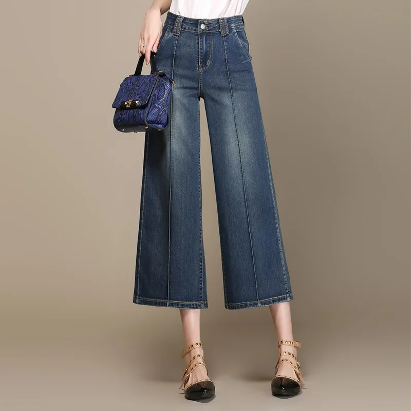 boot cut capris
