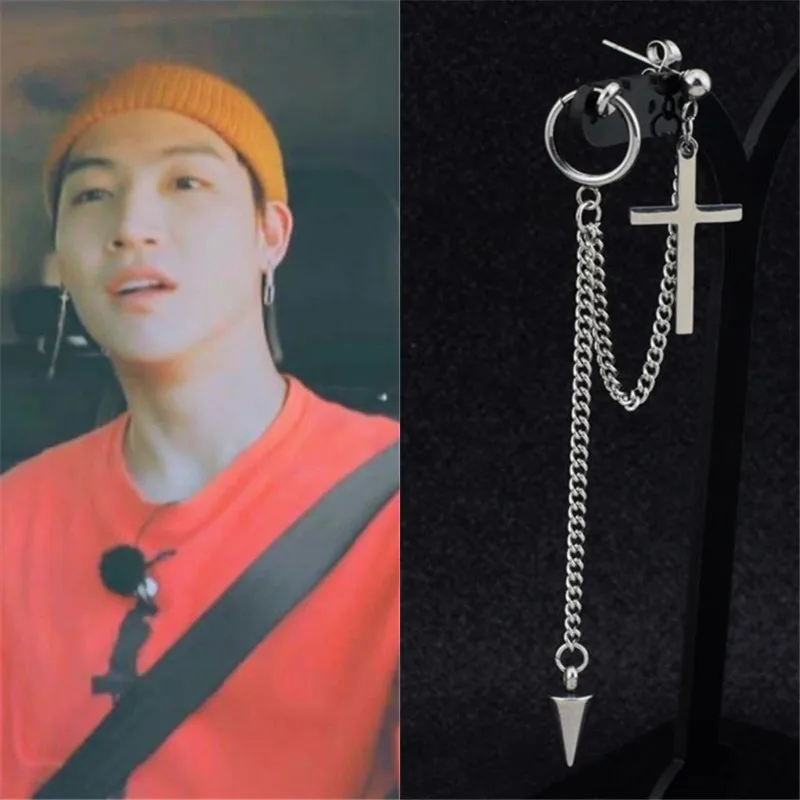 Серьги пусеты KPOP DNA в стиле Bangtan Boys Taehyung призматические сережки кисточки унисекс K