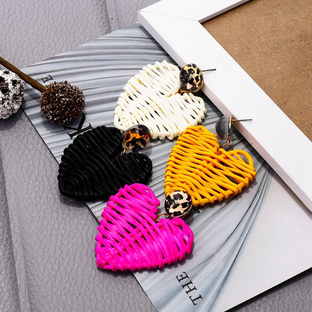 

Regarder Store ♥ 2019 Personality Bohemian Pattern Rattan Geometric Love Heart Earrings Ladies Jewelry Fashion Gifts