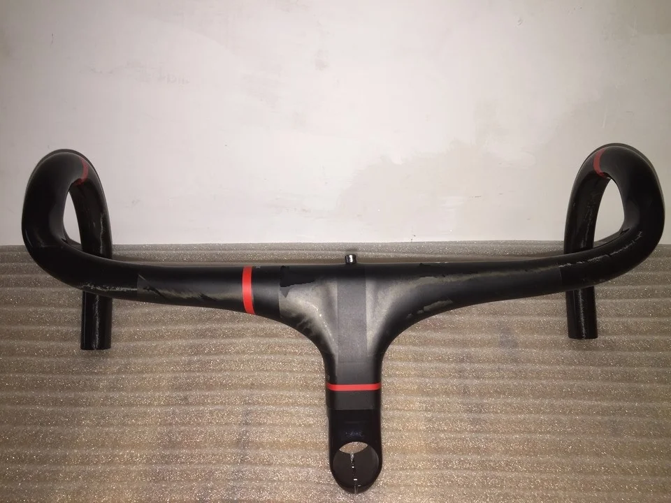 

2018 New Ultra light road bike handle carbon fiber road handlebar XXX carbon fiber road handlebar bend to bend one 260g