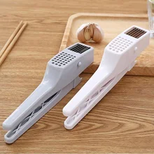 Kitchen gadgets multi-function manual garlic press home ginger slicer portable garlic press garlic machine kitchen accessories Kitchen gadgets multi-function manual garlic press home ginger slicer portable garlic press garlic machine kitchen accessories