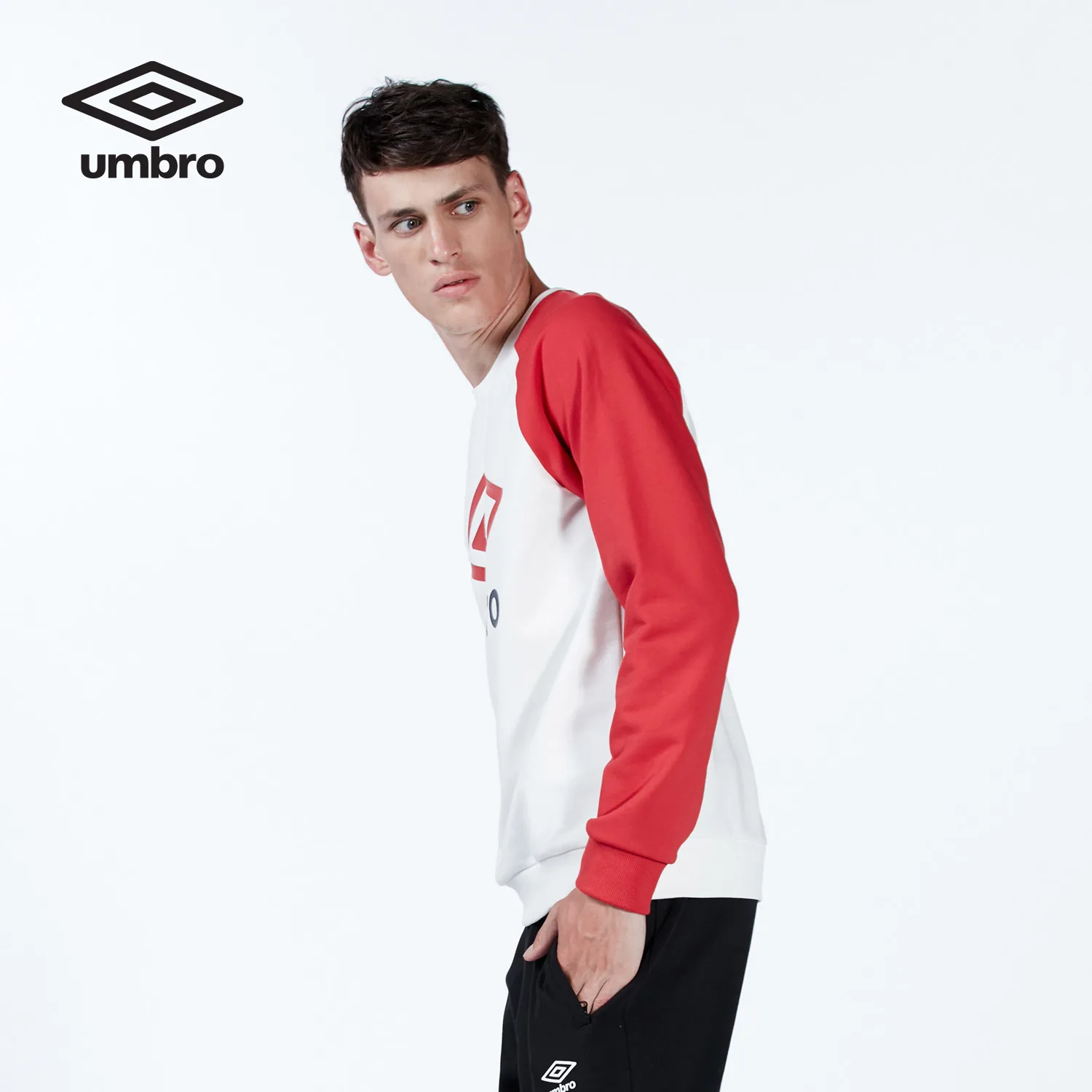 Umbro Мужская Новая Спортивная водолазка флисовая одежда для спорта куртки для бега без кепки одежда спортивные свитера UV183AP2419