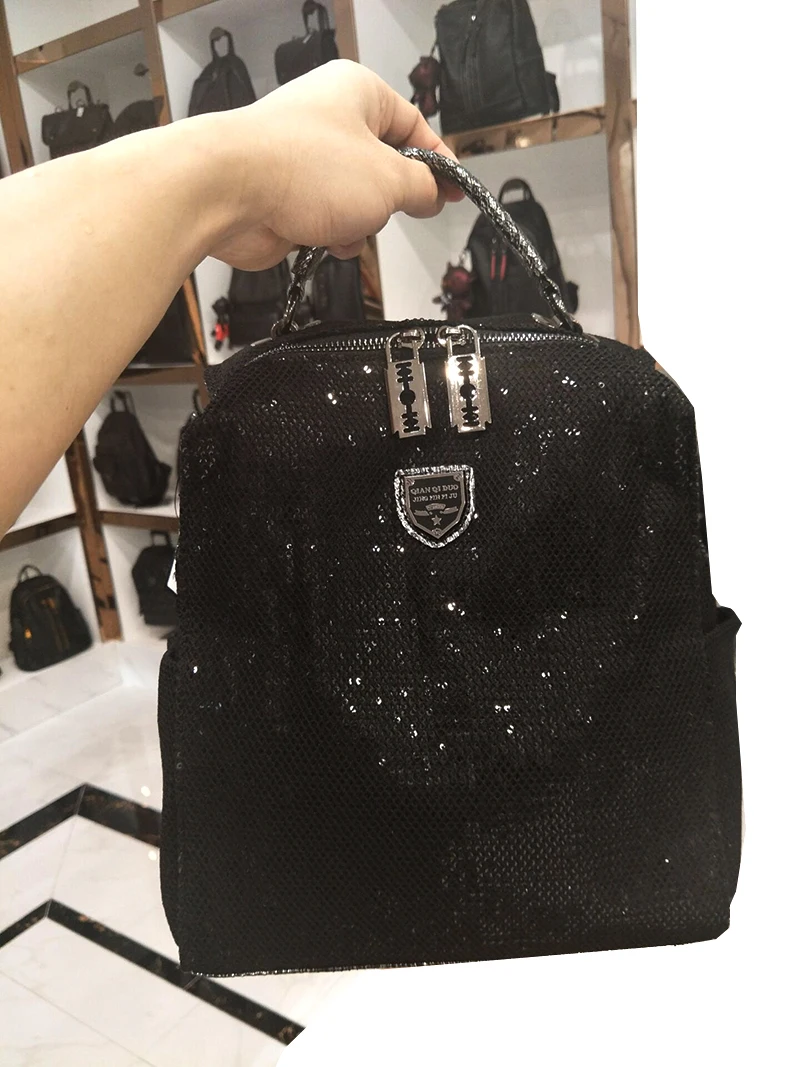 QQ20181129013608