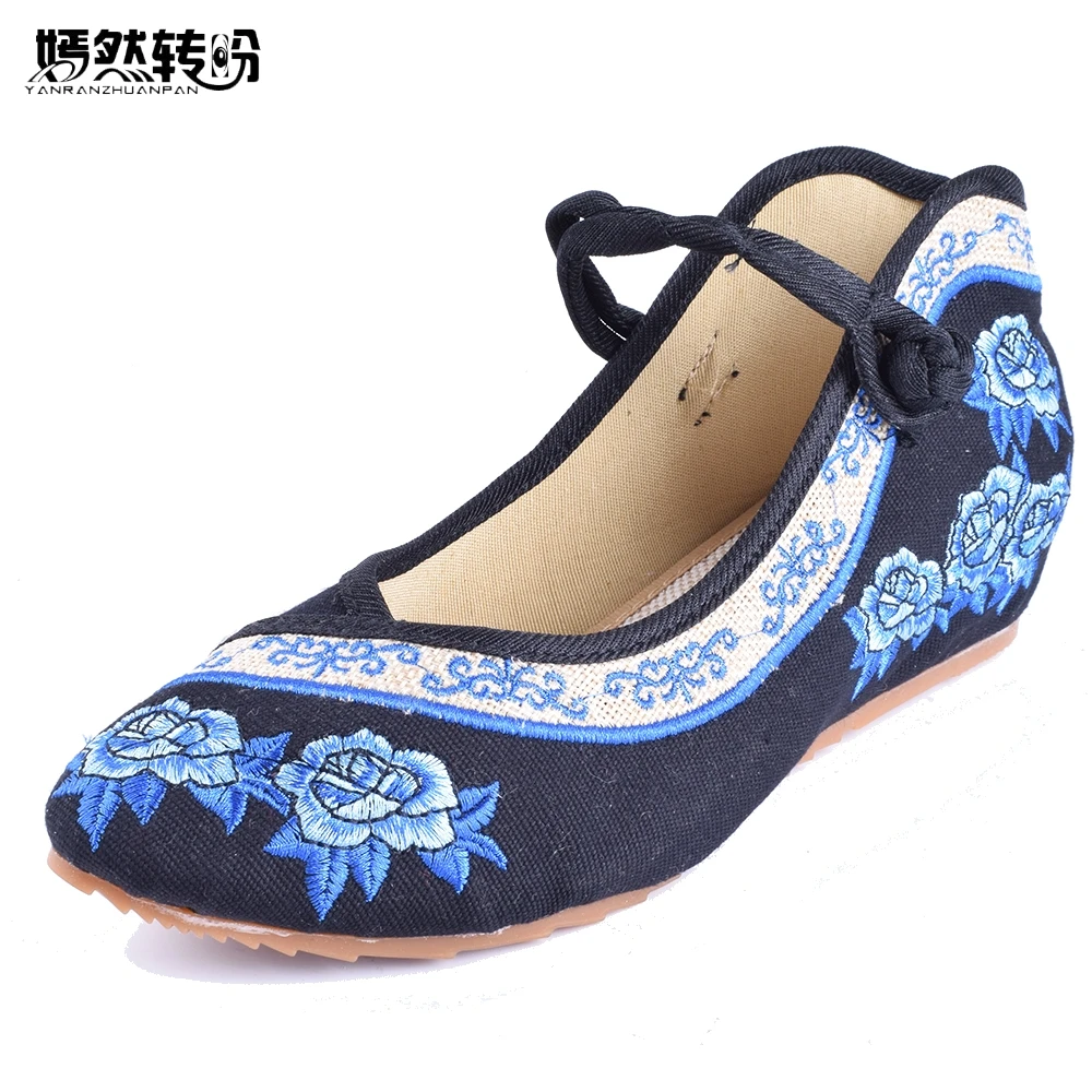 

2016 New Spring Women's Singles Old Beijing Pointed Rose Embroidered Shoes Casual Canvas Slope Dance Walking Shoes 35-41