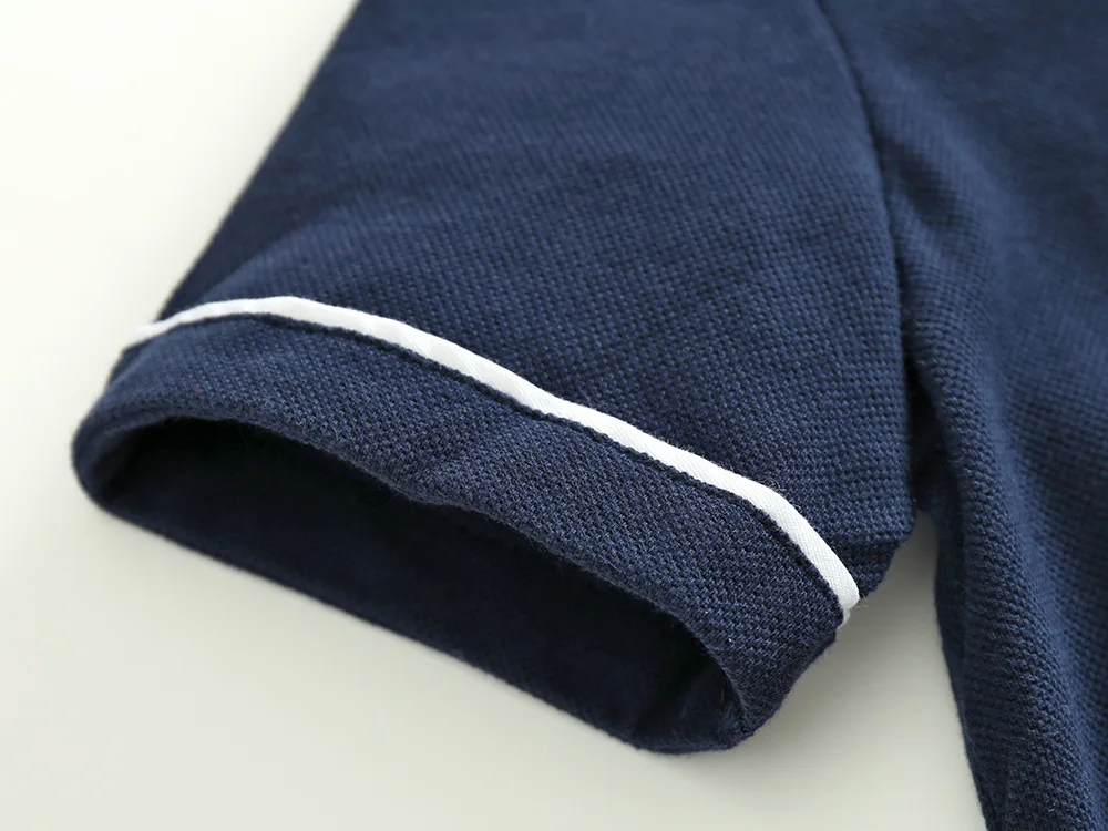 4531678235_2068599042