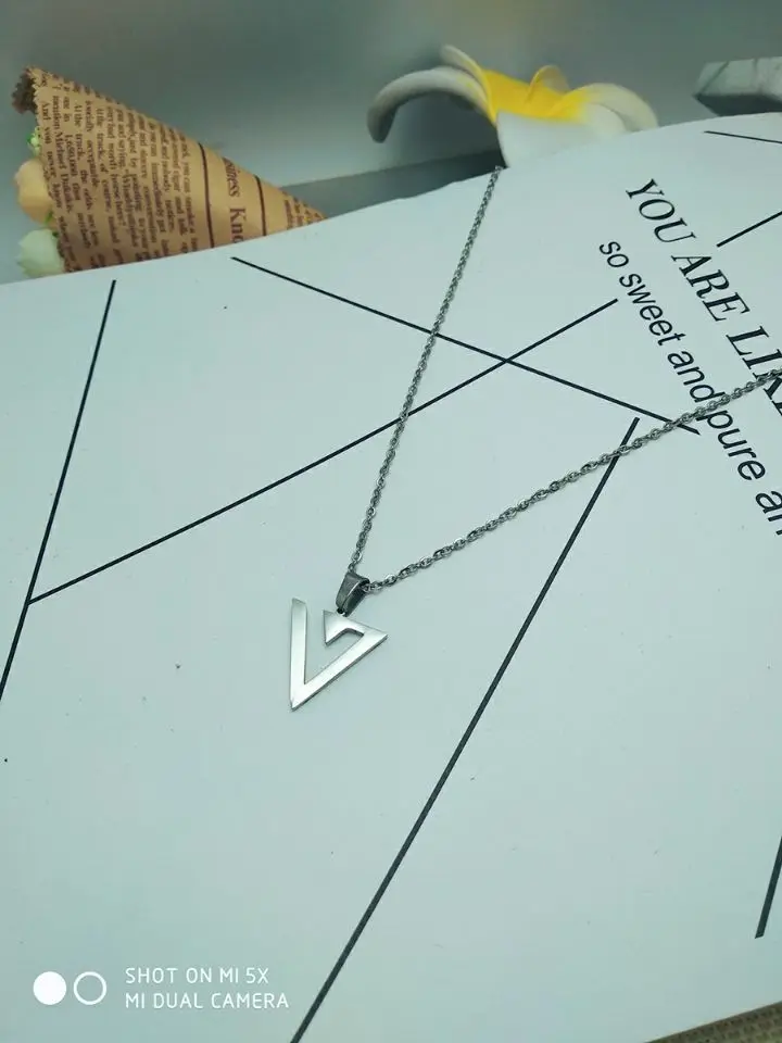 [MYKPOP] SEVENTEEN THE8 ожерелье хлыстовый поп модные аксессуары для мальчиков и девочек
