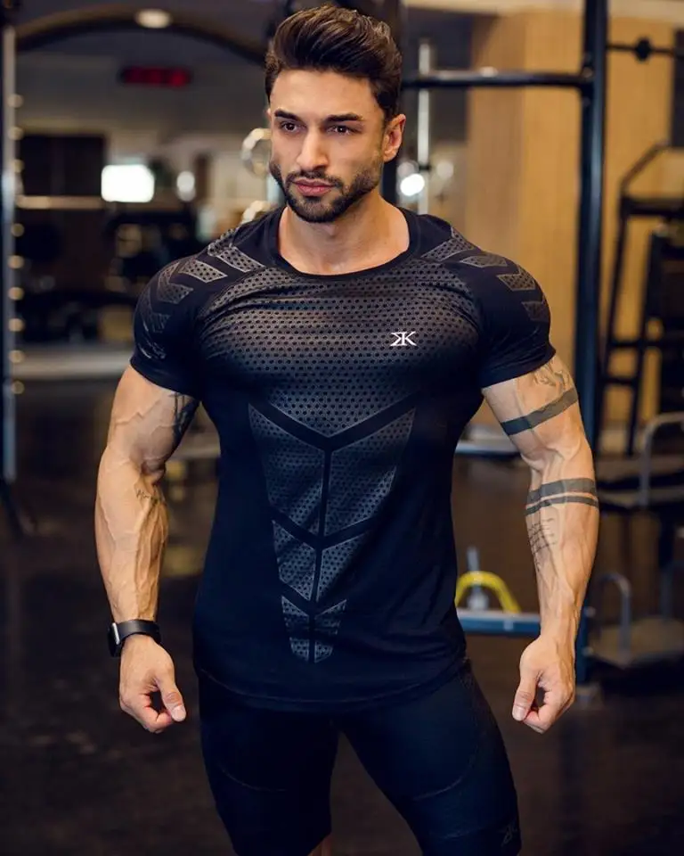 

Men Sports t-shirt tights high-elastic training shirt quick-drying men clothes short-sleeved workout Tee Tops