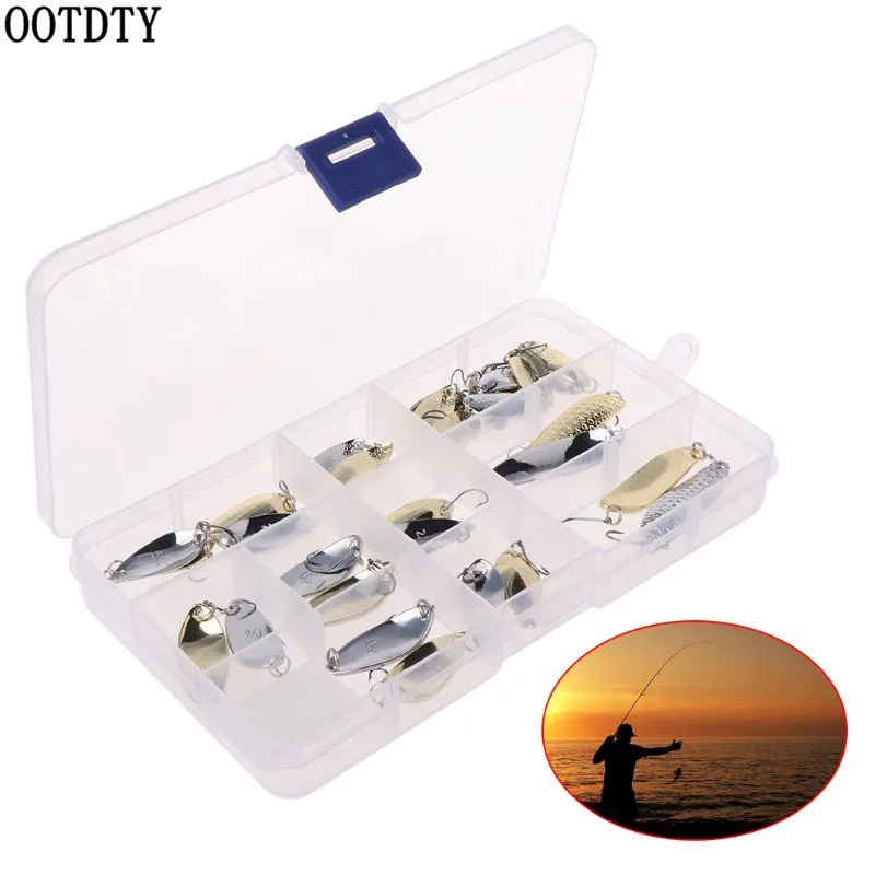 

OOTDTY 30 Pcs/set Fishing Baits Sequins Set Gold Silver Color Sequin Hook With Box Bait Tool Tackle Accessories Helper