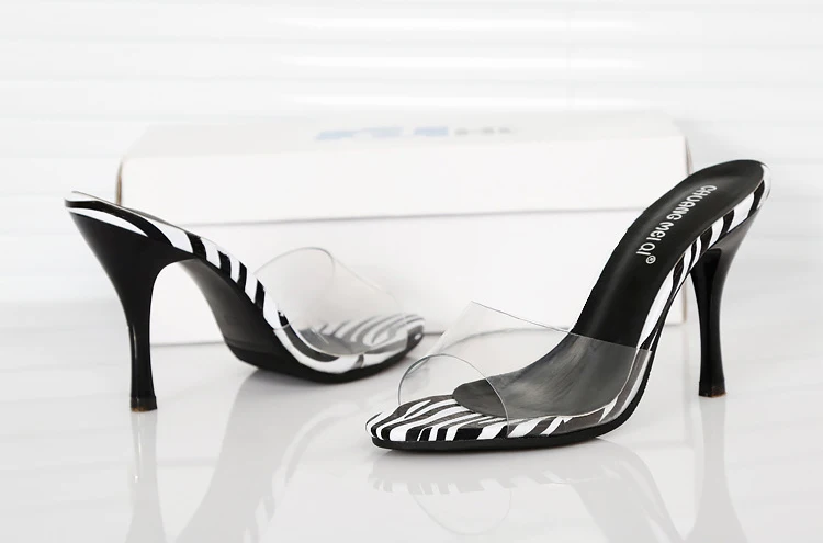 Г., пикантные прозрачные женские туфли на высоком каблуке летние Босоножки с открытым носком шлепанцы, Вьетнамки, женские шлепанцы chaussure femme, черный цвет,#665
