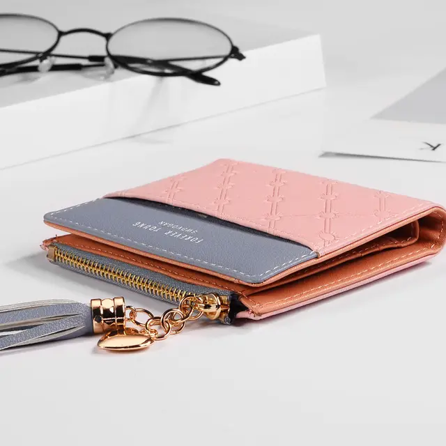 Beautiful Compact Leather Wallet for Women - Image 2