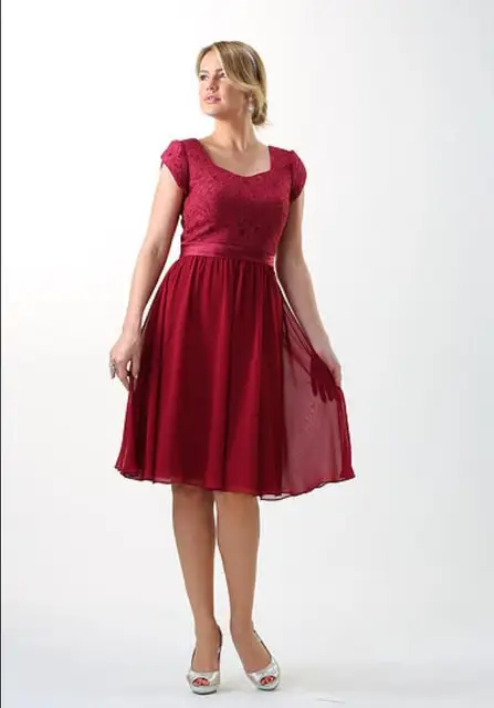 Cecelle 2016 Burgundy Short Lace Chiffon Rustic Modest Bridesmaid Cecelle 2016 Burgundy Short Lace Chiffon Rustic Modest Bridesmaid Dresses Cap Sleeves Knee Vintage Temple Wedding