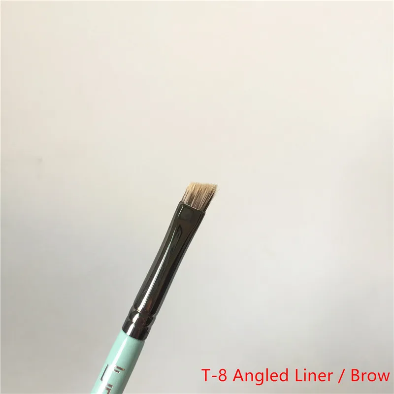 Lydia T-Series T-8 Anlged Brow Brush _ 1