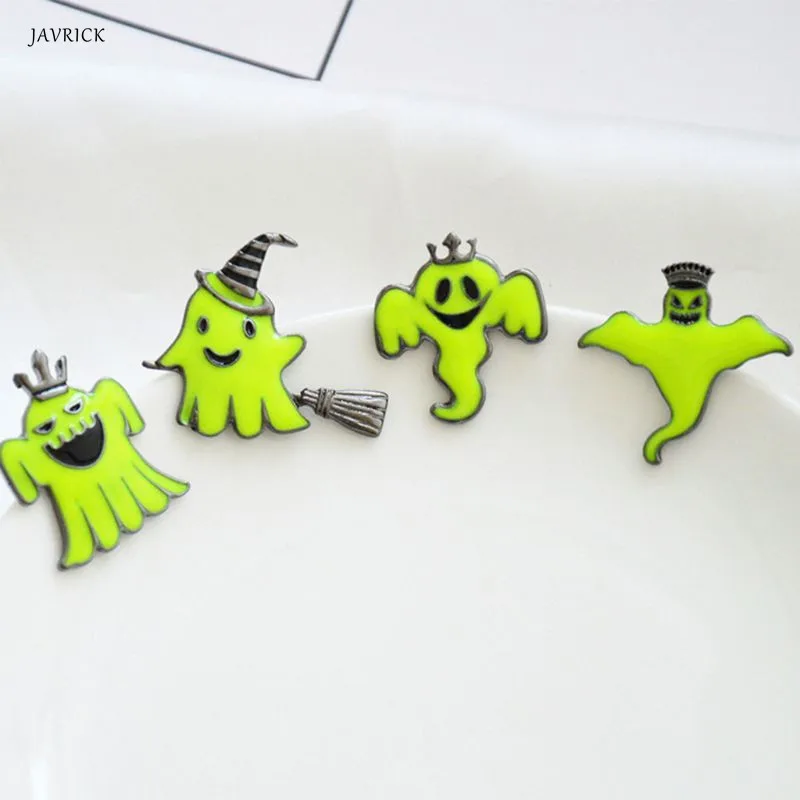 

Halloween Brooch Fluorescent Ghost Pin Badge Clothes Decoration Banquet New Year