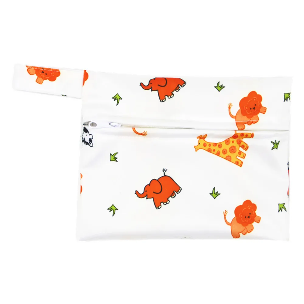 6pcs Portable Waterproof PUL Wet Bag for Menstrual Pads Cloth Sanitary Pads Bag with Snap Handle Printed Bag