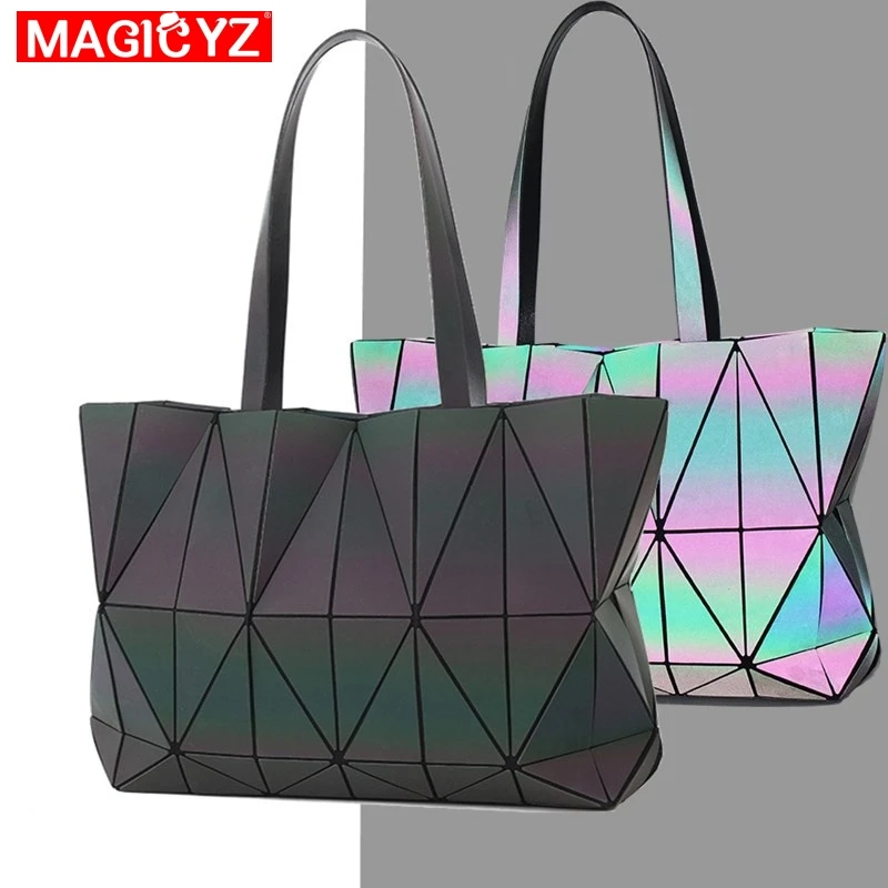 

2019 newWomen Messenger Bag luxury PVC Material Luminous designer Handbags laser bag crossbody bag for women sac Bolsas Feminina