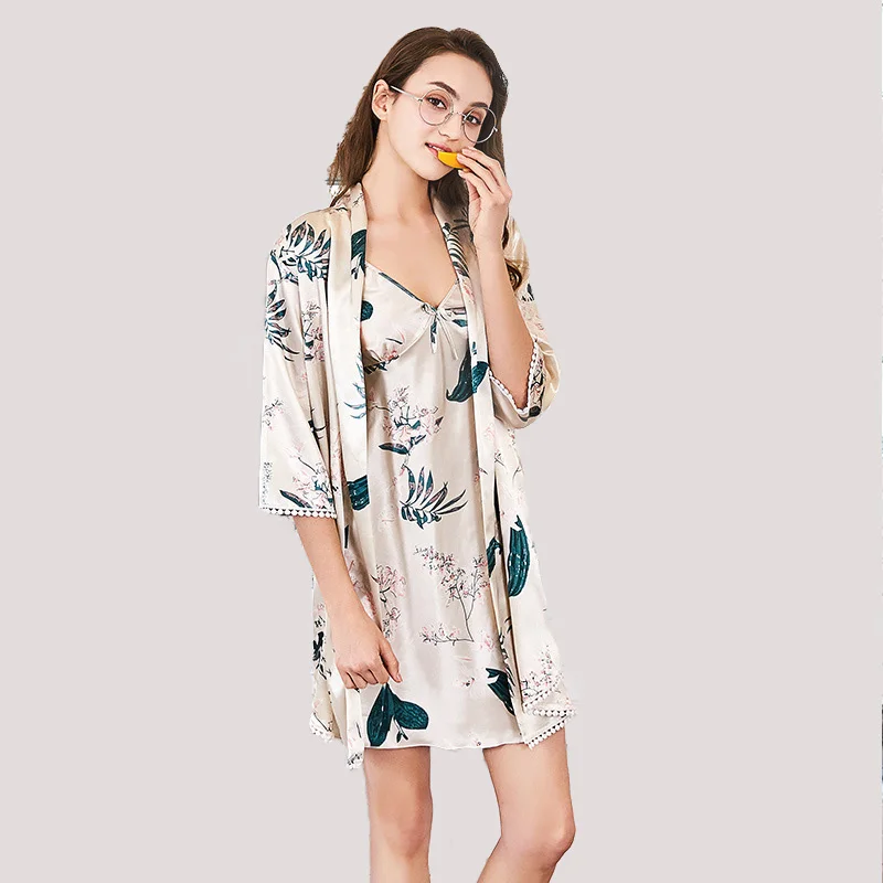 

New Elegant Women's robe sets Mini nightwear indoor Sleepwear Silk Feel bathrobe and nightgown set Vestidos TZ611