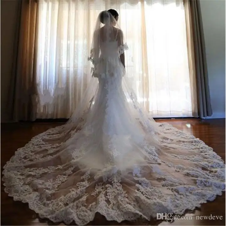 in-stock-wedding-veils-cathedral-length-bridal-veils-appliques-lace-edge-2-layers-with-blusher-face-customized-long-wedding-veil (1)