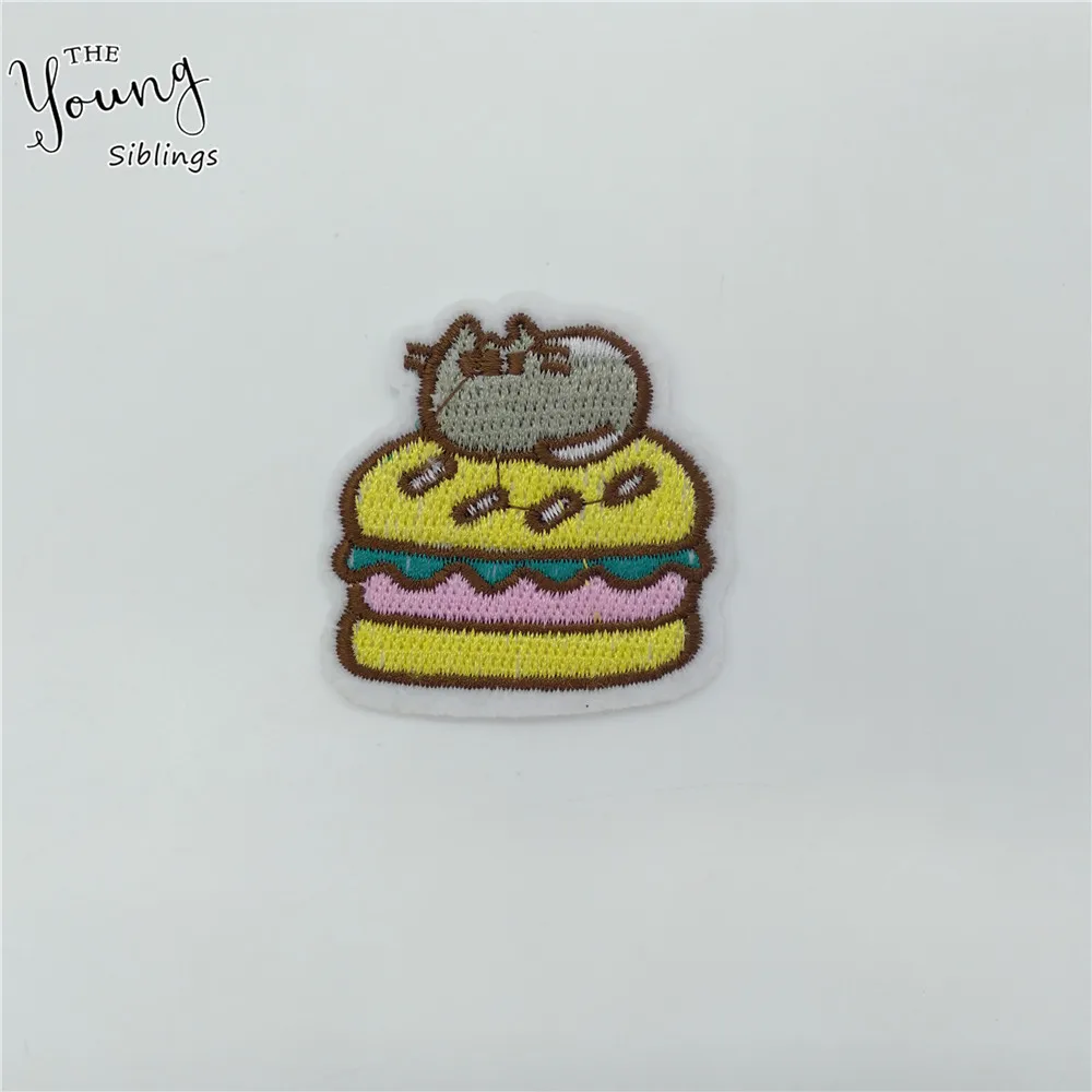 

Embroidery Cartoon Pattern Fashion Hamburger Iron on patch DIY Applique Clothing Accessories Sewing Craft Badges Patch C6686