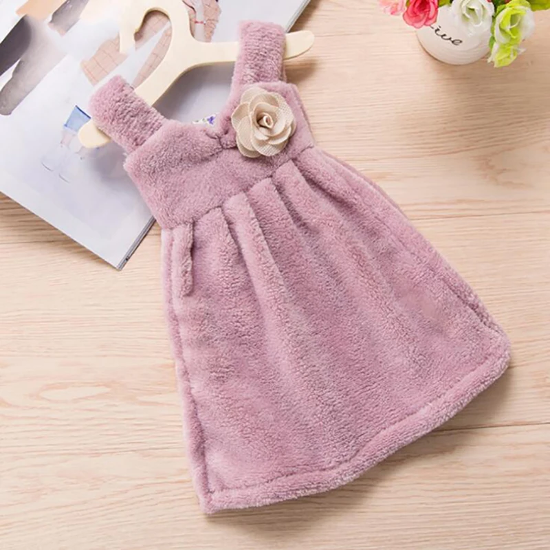 

Chidren Microfiber Absorbent Hand Dry Towel Lovely Dress Shaped Pattern Hand Towel For Kids Bathroom Kitchen Hand Towel