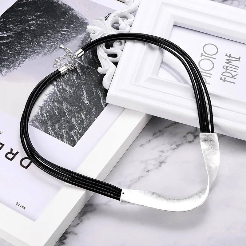 9433621744_805547807
