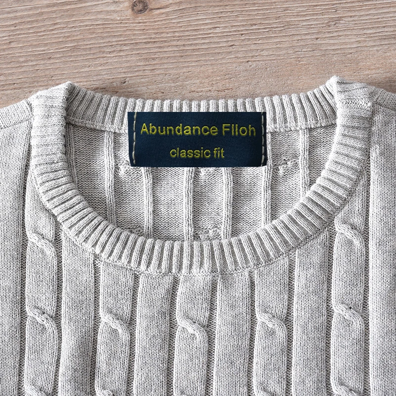 2019 autumn and winter men's O-NECK sweater Korean version of the self-cultivation round neck youth thick sweater brand swe