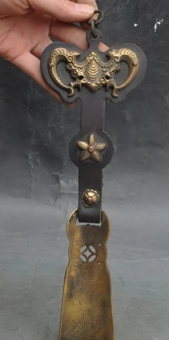 

11" Collect Old China Bronze Leather Bat Plum Flower statue Shoehorn Shoe lifter