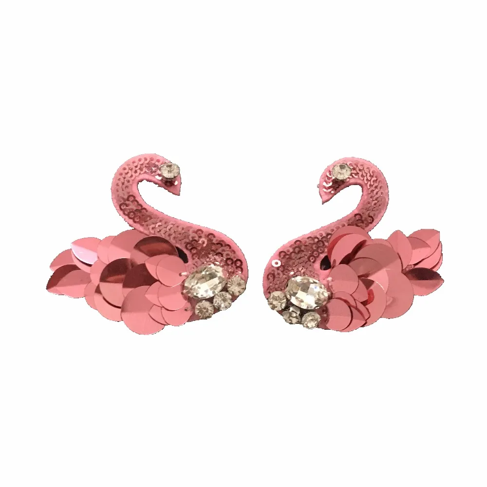 

2 Pair of Sew on Swans Patches 3D Rhinestones Sequined Patch for Clothes Hats Shoes Socks DIY Decal Apparel Accessories