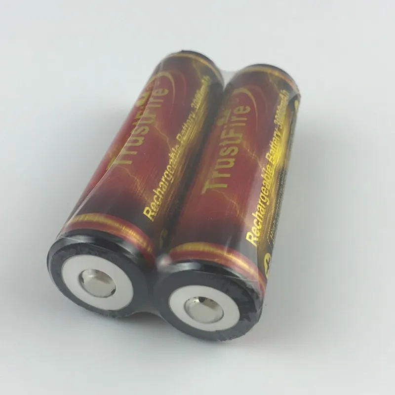 4 шт. Trustfire высокой емкости 18650 литий-ионная аккумуляторная батарея 3,7 в 3000 мАч с защищенный выключатель питания для фонарика цифровой камеры