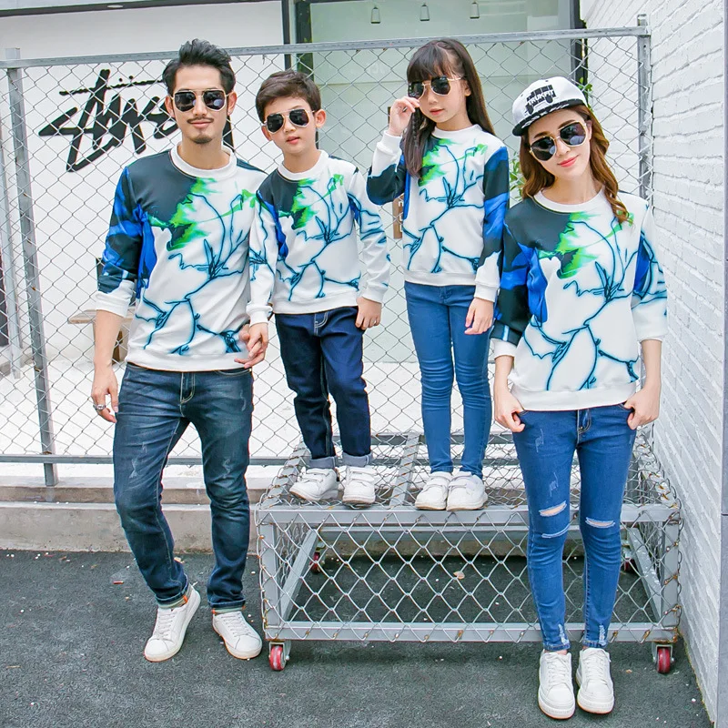 

2018 family look women men children hoodies sweatshirts matching mother and daughter clothes father son outfits momy and me