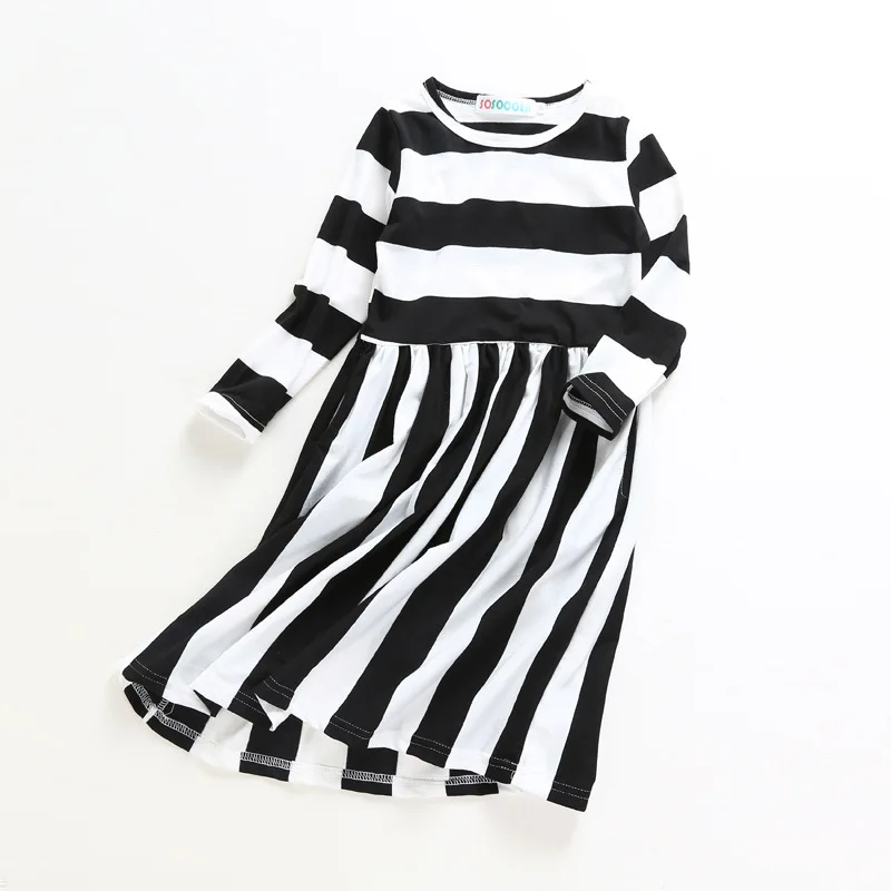 2017 Family Matching Outfits Mother and Daughter Sun Dresses Striped Elegant Mom Baby Girls Clothes for Kids Mommy and Me Set