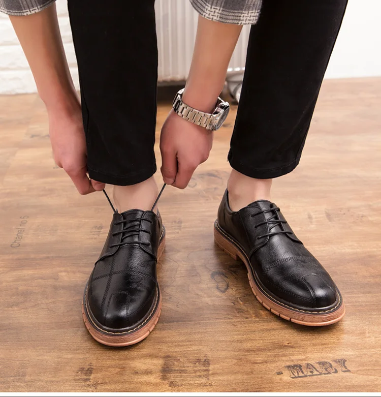Роскошные брендовые Классические Мужские модельные туфли с круглым носком мужские кожаные черные свадебные туфли оксфорды Формальные Мокасины мужские повседневные туфли