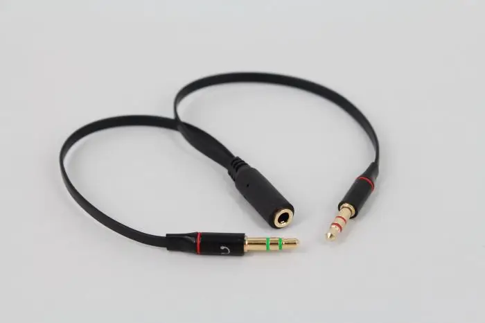 

Audio Split Cables 3.5mm Dual 2 Male to Female Plug Jack Stereo Audio Headset Mic Y Splitter Cable