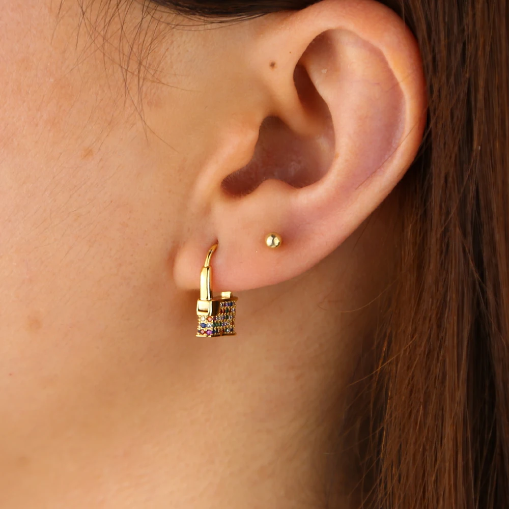 Модные милые красочные серьги с замком радуги cz проложили женские свадебные Мини Блестящие Разноцветные серьги