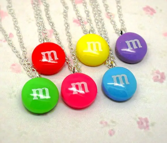 

Free Shipping 6 Strands Color Letter M Round Resin Pendants Candy Necklace 18" Cute Retro Sweet Pick Gift