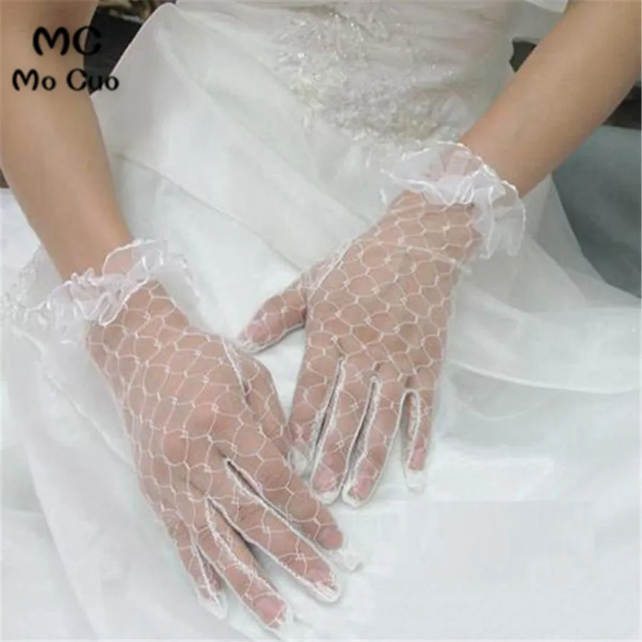 Дешевые Свадебные перчатки полые наручные складки Свадебные платья аксессуары Луки Sheer Свадебные перчатки