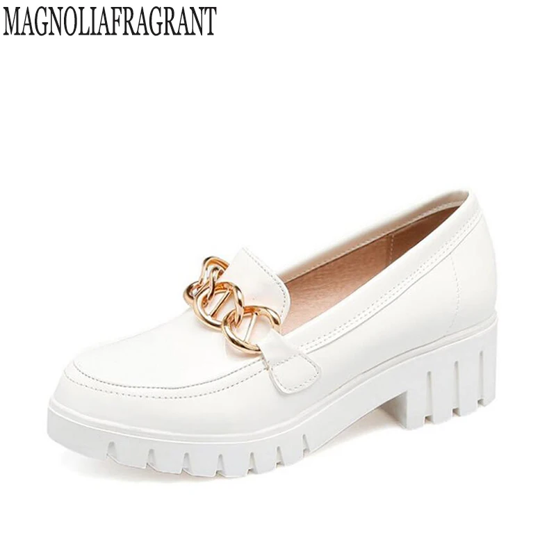 flat shoes with chain