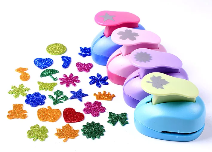 Motyl maszyna do wytłaczania z pianki Eva cios kwiat Diy dziurkacz ręczny papier do notatnika Cutter Scrapbooking stemple brajlowskiej dla dziecka Motyl maszyna do wytłaczania z pianki Eva cios kwiat Diy dziurkacz ręczny papier do notatnika Cutter Scrapbooking stemple brajlowskiej dla dziecka