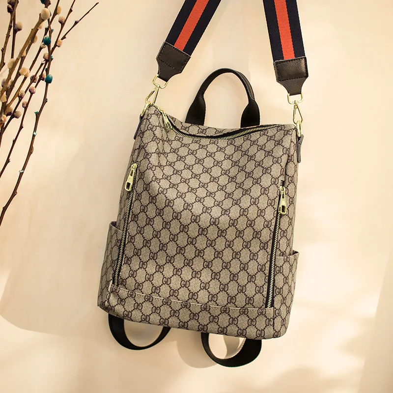New fashionable women's backpack large capacity single shoulder travel bag