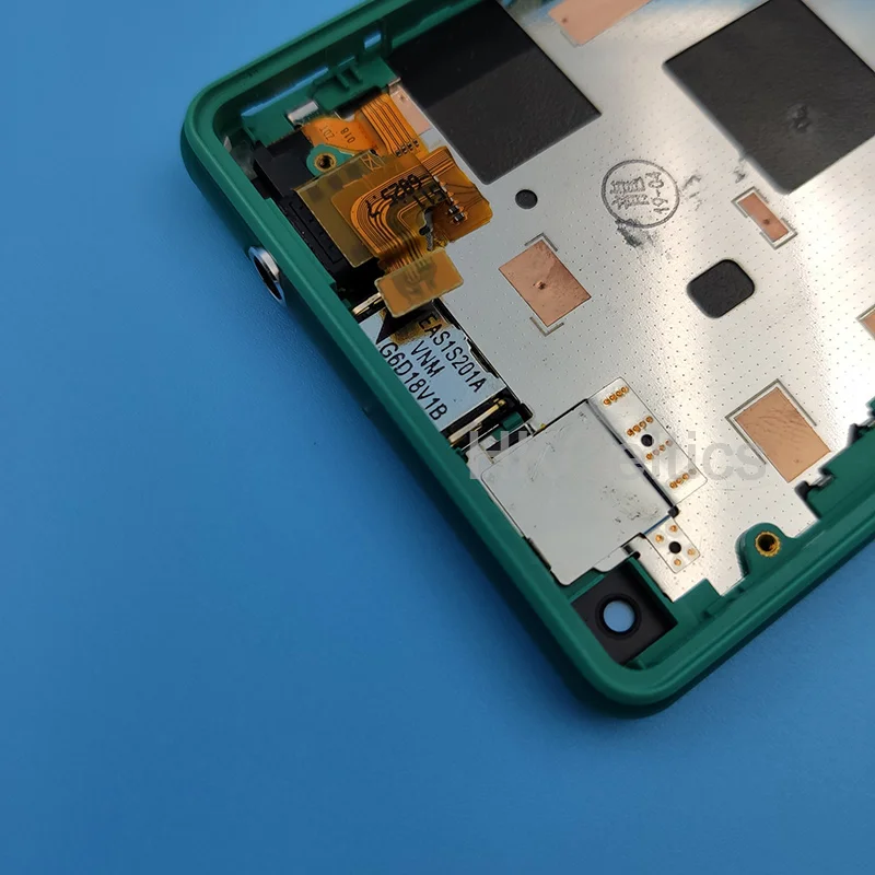 sony-z3-mini-lcd-with-frame-(5)