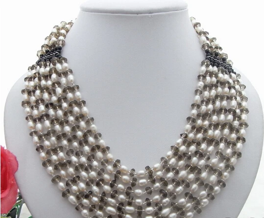 

huij 003602 White Pearl&Onyx&Crystal Necklace